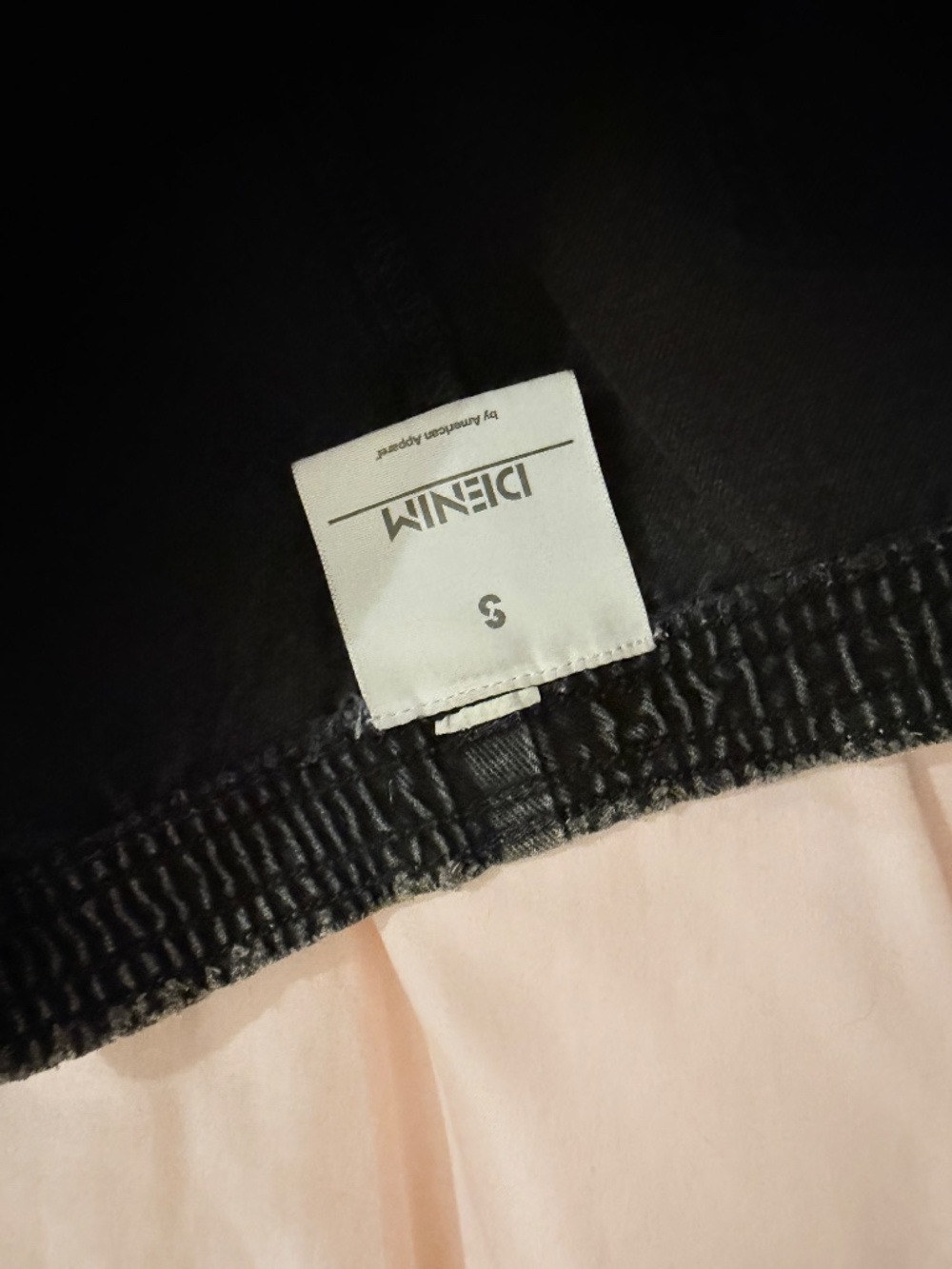 American apparel black denim low waist shorts - Picture 4 of 6